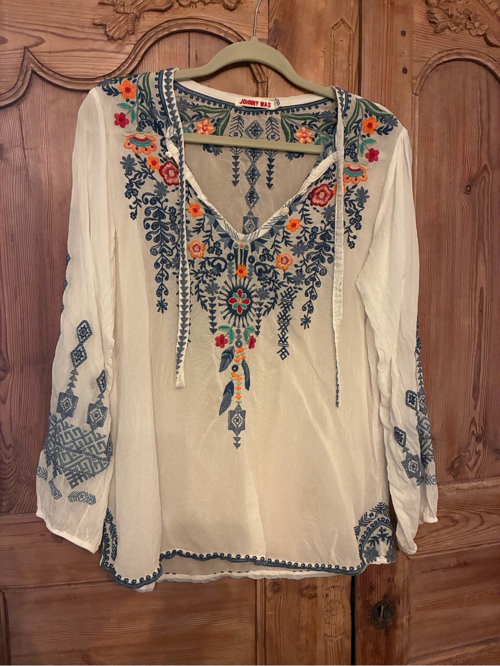 Johnny Was Cream Tunic with Blue and Multicolor Floral Embroidery